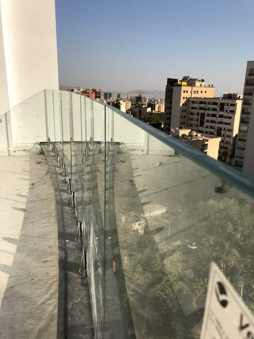 Glass railing-2